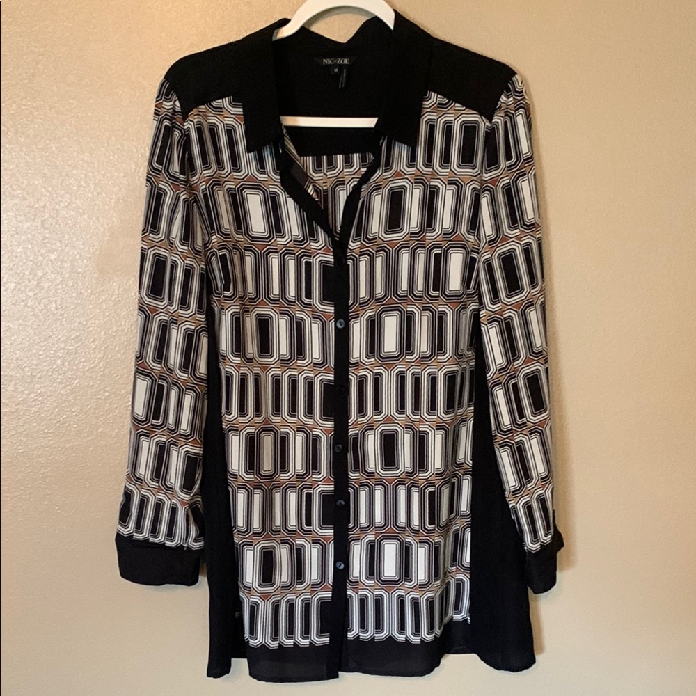 NIC+ZOE Geometric Button Front Blouse size M